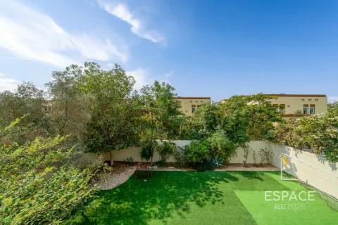 Βίλα σε Jumeirah Park, Dubai, ΗΑΕ 3 υπνοδωμάτια, 328 τ.μ. Αρ. 649461 - φωτογραφία 14