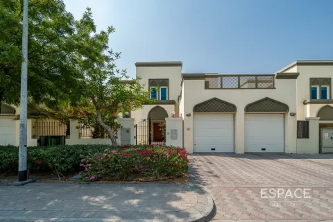 Βίλα σε Jumeirah Park, Dubai, ΗΑΕ 3 υπνοδωμάτια, 328 τ.μ. Αρ. 649461 - φωτογραφία 19