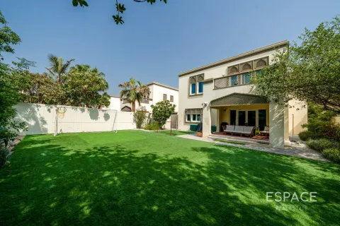 Βίλα σε Jumeirah Park, Dubai, ΗΑΕ 3 υπνοδωμάτια, 328 τ.μ. Αρ. 649461 - φωτογραφία 9