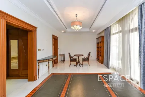 Βίλα σε Palm Jumeirah, Dubai, ΗΑΕ 6 υπνοδωμάτια, 650 τ.μ. Αρ. 649914 - φωτογραφία 9