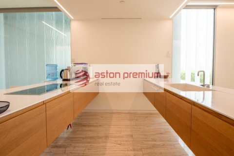 Apartman u gradu Palm Jumeirah, Dubai, UAE 2 spavaće sobe, 184 m2 Br. 670297 - Slika 14