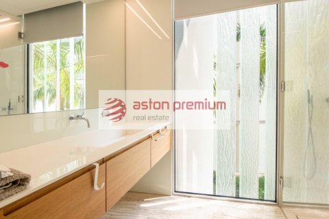 Apartman u gradu Palm Jumeirah, Dubai, UAE 2 spavaće sobe, 184 m2 Br. 670297 - Slika 28