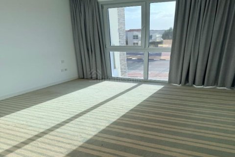 Apartament na sprzedaż w Mohammed Bin Rashid City, Dubai, ZEA 2 sypialnie, 131 mkw., nr 721968 - zdjęcie 5