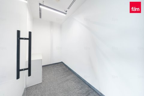 Зняти в оренду офіс в Sheikh Zayed Road, Дубай, ОАЕ 139.4м2, № 694026 - фото 10