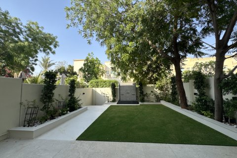 Villa sa The Springs, Dubai, UAE 3 silid-tulugan, 200.11 sq.m. № 750322 - larawan 17