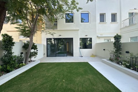 Villa em The Springs, Dubai, EAU 3 quartos, 170.01 m2 № 750322