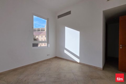 Lägenhet uthyres i Motor City, Dubai, UAE 2 sovrum, 138.8 kvm Nr. 691524 - fotografi 3