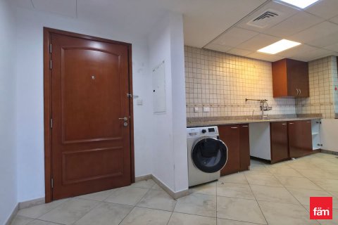 Üürile anda korter asukohaga Motor City, Dubai, AÜE: 2 magamistoaga, 138.8 m² Nr 691524 - pilt 2