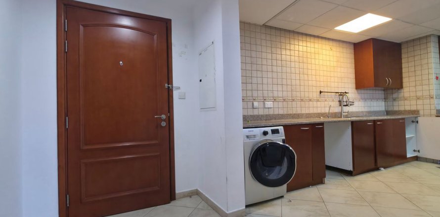 Квартира в Motor City, Дубай, ОАЭ 2 спальни, 138.8м2 № 691524