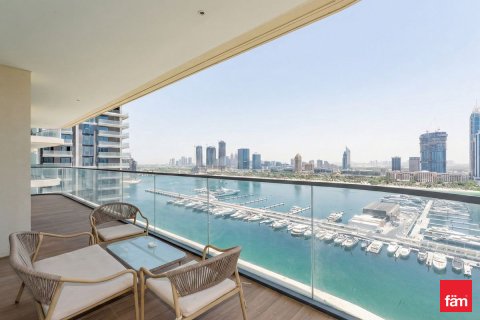 Apartament de închiriat în Dubai Harbour, Dubai, EAU 3 dormitoare, 163.2 mp. №691527 - poză 1