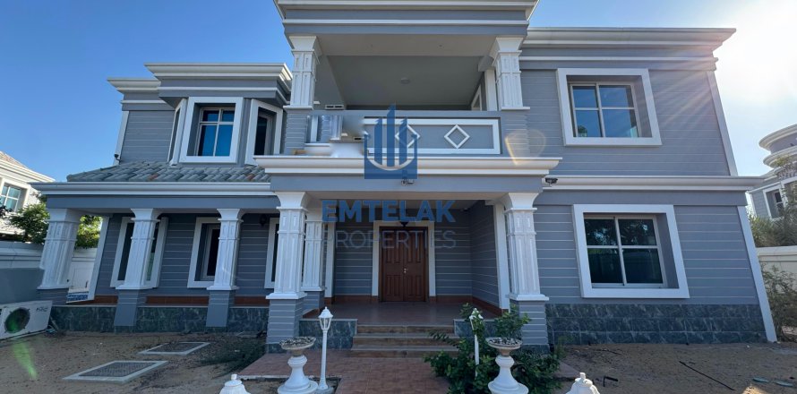 Vila v Dubai Land, SAE 4 ložnice Č.: 587652