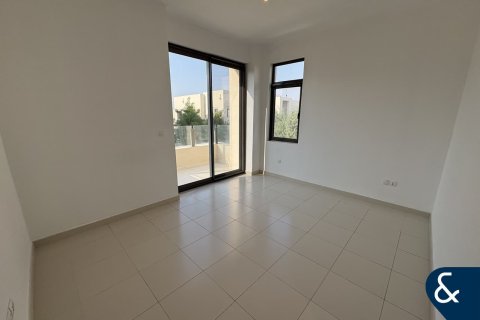 Vila v Reem, Dubai, SAE 3 spálne, 266 m2 č. 668493 - Fotografia 8
