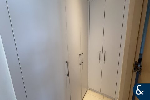 Vila v Reem, Dubai, SAE 3 spálne, 266 m2 č. 668493 - Fotografia 9