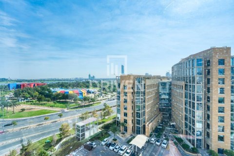 Appartement à Bur Dubai, Dubai, EAU: 1 pièce, 68 m2 № 682807