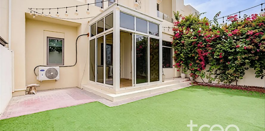 Kuća u nizu u Reem, Dubai, UAE 237 m2, 4 spavaćih soba Br. 761346