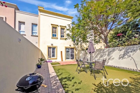 Villa à vendre à  The Springs, Dubai, EAU 2 chambres, 151.52 m2 № 761344 - photo 1