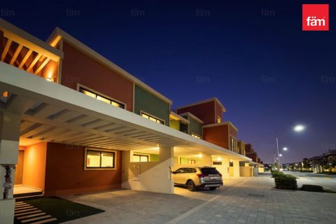 Müüa ridamaja asukohaga Dubai, AÜE: 4 magamistoaga, 144 m² Nr 760922 - pilt 20
