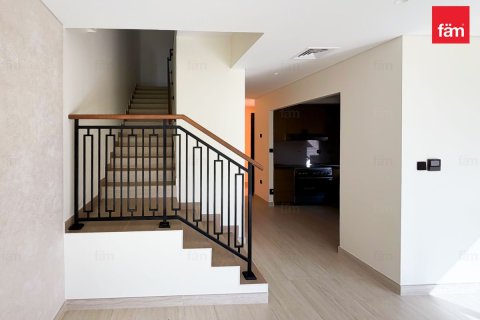 Müüa ridamaja asukohaga Dubai, AÜE: 4 magamistoaga, 144 m² Nr 760922 - pilt 11
