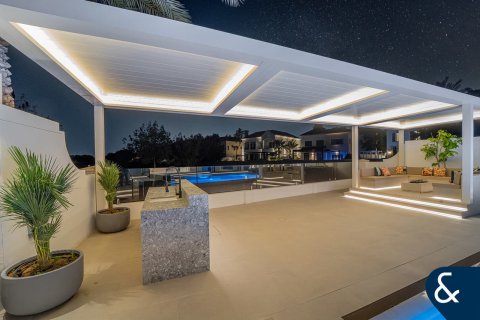 Vilë në Jumeirah Golf Estates, Dubai, Emiratet e Bashkuara Arabe 5 dhoma gjumi, 795 m2. № 685251 - Foto 5