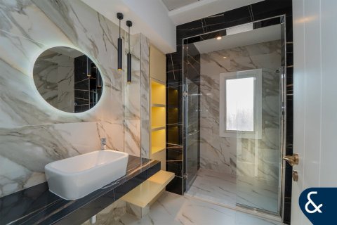 Vilë në Jumeirah Golf Estates, Dubai, Emiratet e Bashkuara Arabe 5 dhoma gjumi, 795 m2. № 685251 - Foto 22