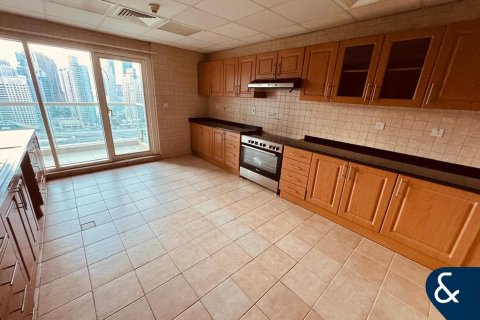 Jumeirah Lake Towers, Dubai, UAE의 임대용 아파트 침실 2개, 183제곱미터 번호 685253 - 사진 4