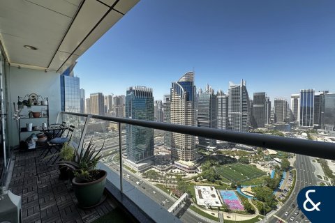 Appartement te koop in Jumeirah Lake Towers, Dubai, VAE 3 slaapkamers, 163 vr.m., nr 667253 - foto 9