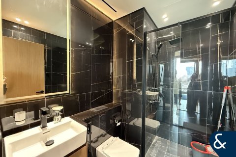 Apartmen di Jumeirah Village Circle, Dubai, UAE 2 bilik tidur, 142 meter persegi № 667255 - foto 12