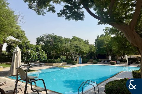 Vila u Arabian Ranches, Dubai, UAE 4 spavaćih soba, 273 m2 Br. 667254 - fotografija 21