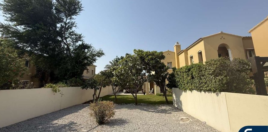 Vila u Arabian Ranches, Dubai, UAE 273 m2, 4 spavaćih soba Br. 667254