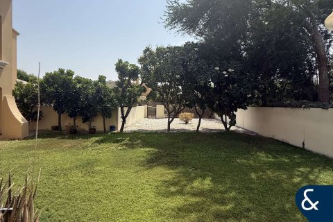 Vila u Arabian Ranches, Dubai, UAE 4 spavaćih soba, 273 m2 Br. 667254 - fotografija 23