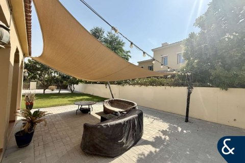 Vila u Arabian Ranches, Dubai, UAE 4 spavaćih soba, 273 m2 Br. 667254 - fotografija 4