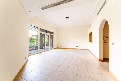 Купити квартиру в Пальма Джумейра, Дубай, ОАЕ 2 спальні, 150м2, № 734370 - фото 3