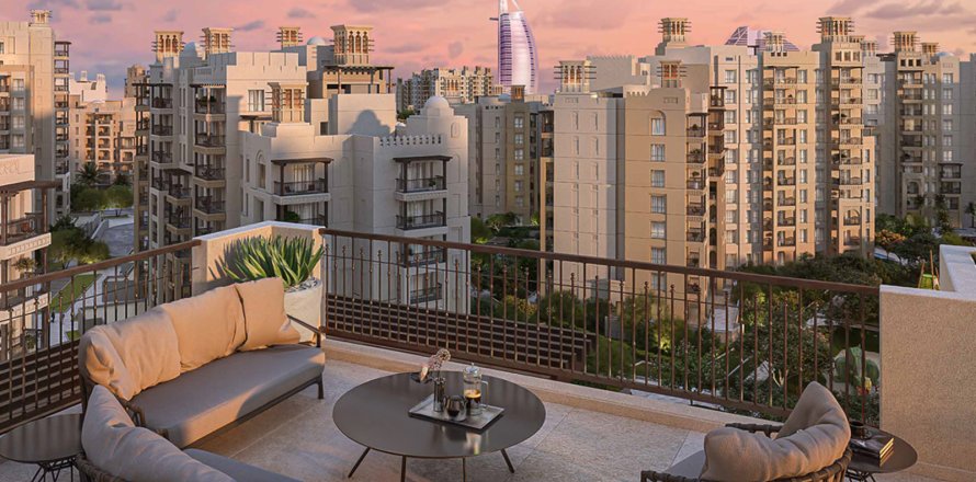 Lägenhet i Umm Suqeim, Dubai, UAE 4 sovrum, 255 kvm Nr. 734369