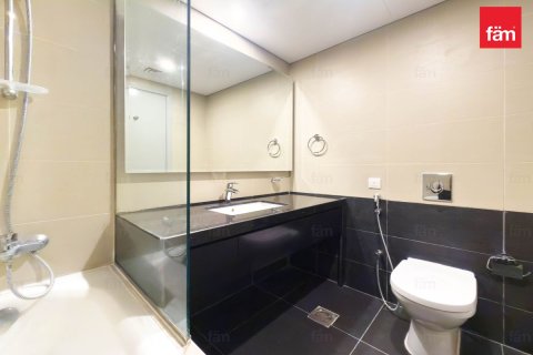 Appartamento in vendita a Dubai, EAU 3 camere da letto, 194.4 mq. № 718193 - foto 17