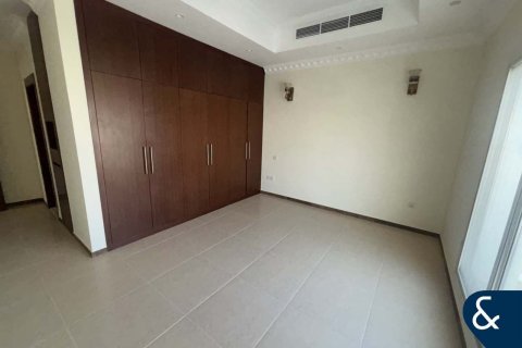 Huvila Al Furjan, Dubai, Arabiemiraatit 5 makuuhuonetta, 604 m2 № 685216 - kuva 15