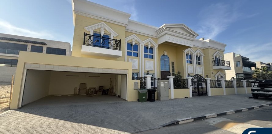 Huvila Al Furjan, Dubai, Arabiemiraatit 5 makuuhuonetta, 604 m2 № 685216