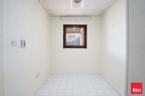 Villa til leje i Al Furjan, Dubai, UAE 3 soveværelser, 224 kvm № 709986 - foto 16