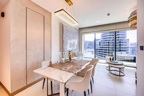 Apartment til salg i Dubai Marina, Dubai, UAE 2 soveværelser, 108 kvm № 593868 - foto 16