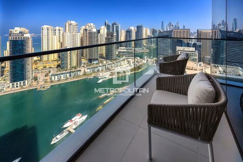 Apartment til salg i Dubai Marina, Dubai, UAE 2 soveværelser, 108 kvm № 593868 - foto 1