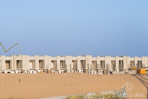 Villa in vendita a Dubai Land, Dubai, EAU 4 camere da letto, 91 mq. № 697458 - foto 5