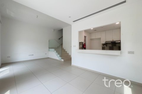 Σπίτι σε Dubai Land, Dubai, ΗΑΕ 4 υπνοδωμάτια, 214.88 τ.μ. Αρ. 753789 - φωτογραφία 2