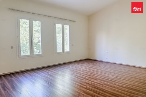 Városi lakóépület itt: Motor City, Dubai, EAE, 4 hálószoba, 400 m², azonosító: 660395 - fénykép 11