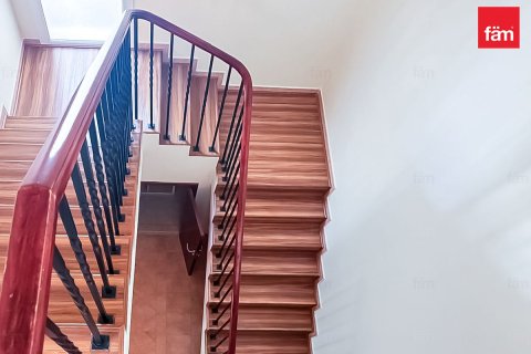 Városi lakóépület itt: Motor City, Dubai, EAE, 4 hálószoba, 400 m², azonosító: 660395 - fénykép 9