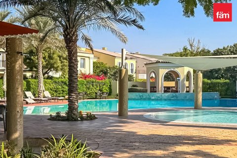 Városi lakóépület itt: Motor City, Dubai, EAE, 4 hálószoba, 400 m², azonosító: 660395 - fénykép 1