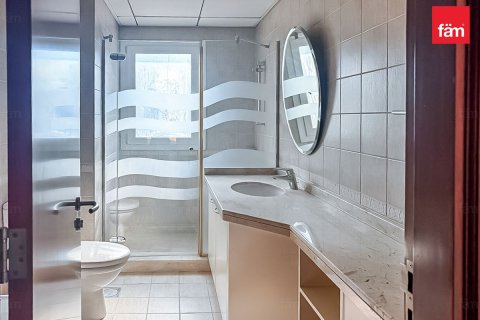 Városi lakóépület itt: Motor City, Dubai, EAE, 4 hálószoba, 400 m², azonosító: 660395 - fénykép 18