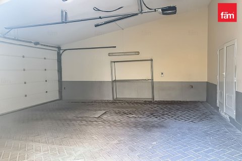 Városi lakóépület itt: Motor City, Dubai, EAE, 4 hálószoba, 400 m², azonosító: 660395 - fénykép 21