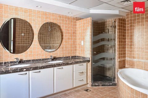 Városi lakóépület itt: Motor City, Dubai, EAE, 4 hálószoba, 400 m², azonosító: 660395 - fénykép 19