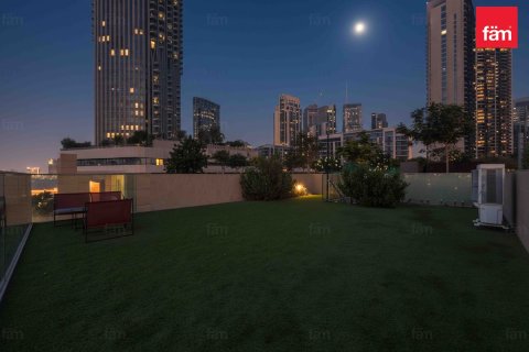 Townhouse til salg i Dubai, UAE 3 soveværelser, 321.3 kvm № 660399 - foto 2