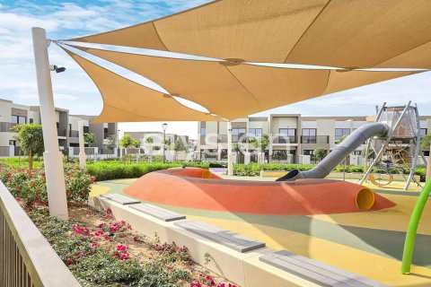Řadový dům v Dubai Land, Dubai, SAE 3 ložnice, 165 m² Č.: 586185 - fotografie 17
