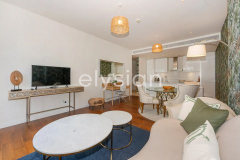 Byt v City Walk, Dubai, SAE 1 ložnice, 96 m² Č.: 586187 - fotografie 1